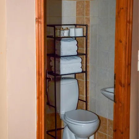 Seasons πέτρινες παραδοσιακές Penzion 4*