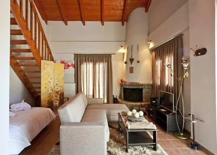 Πανσιόν Seasons πέτρινες παραδοσιακές Καλάβρυτα